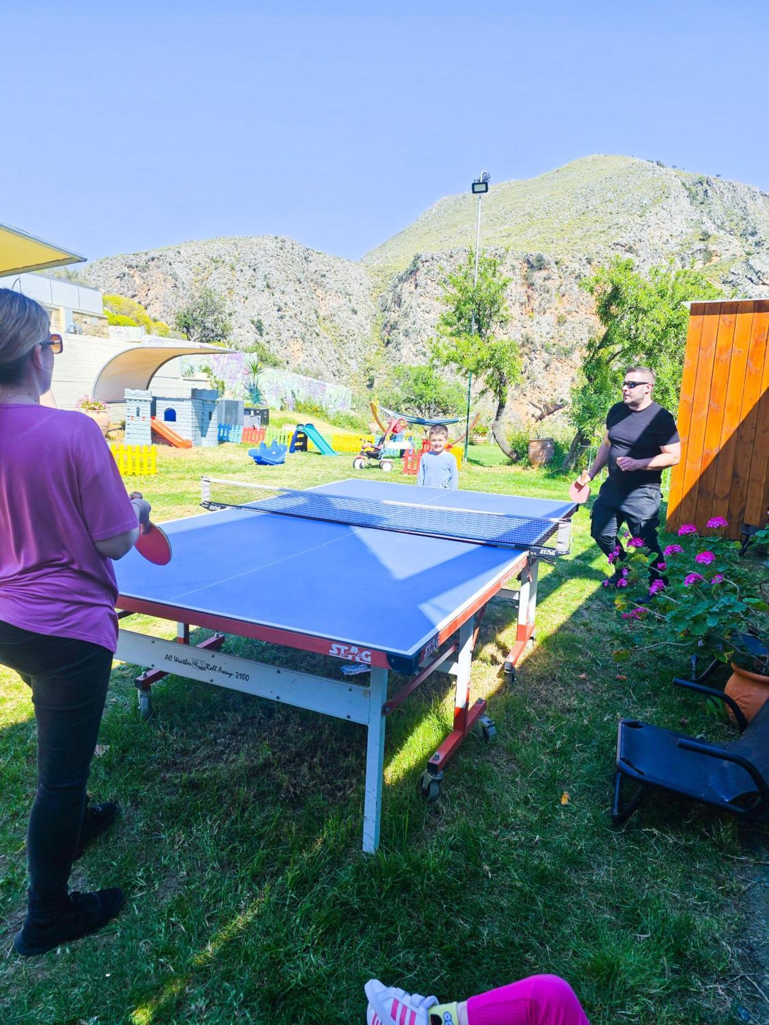Heated Private Ozone Salt Pool, Jacuzzi, Cinema Inside & Outside, Ping Pong, Billiard, Ps5, Playground, Giant Chess, Giant Monopoly, Table Football, 3X Surround Sound - Villa Rokka Luxe Kíssamos Exterior foto